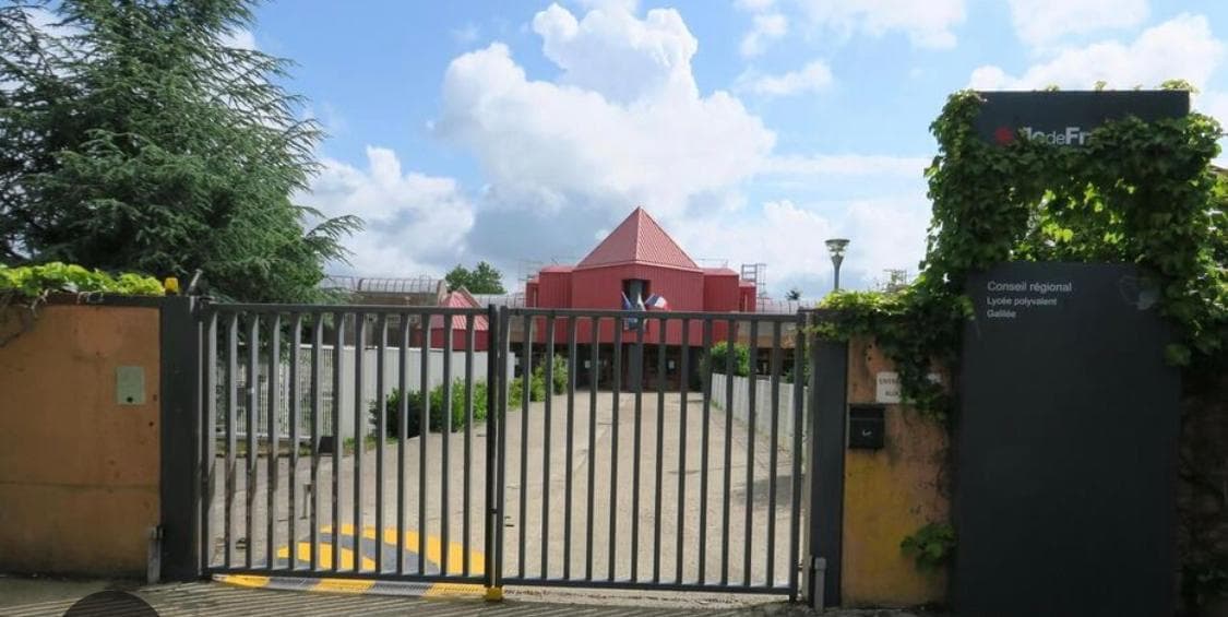 Lycée Galilée, Combe la ville